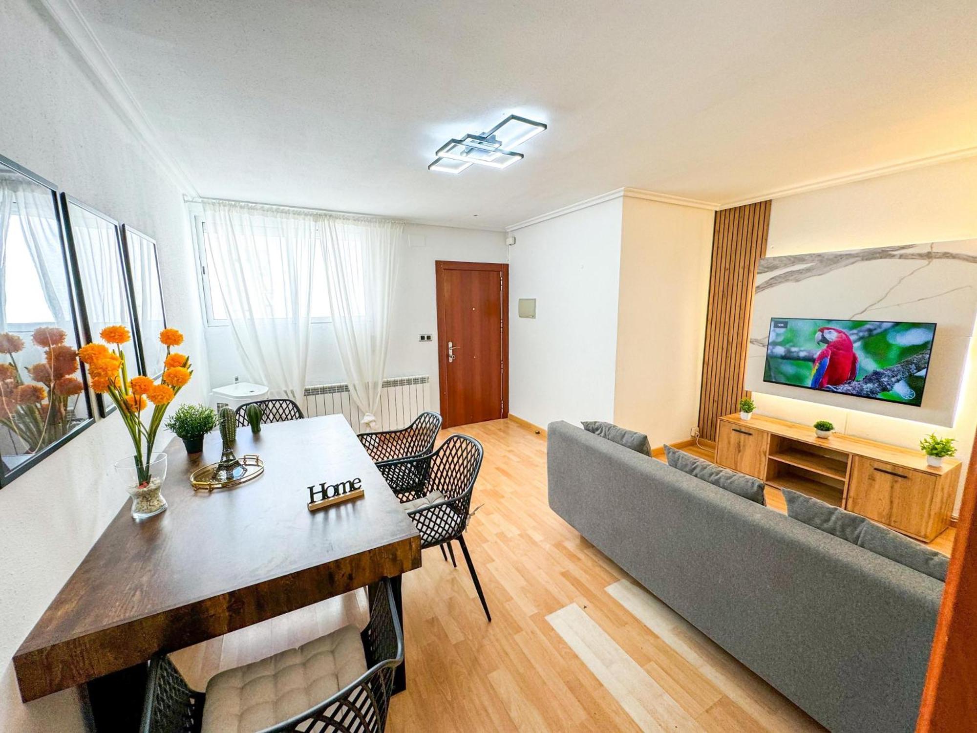 El Angel Del Pilar Turistea Apartment Zaragoza Bagian luar foto