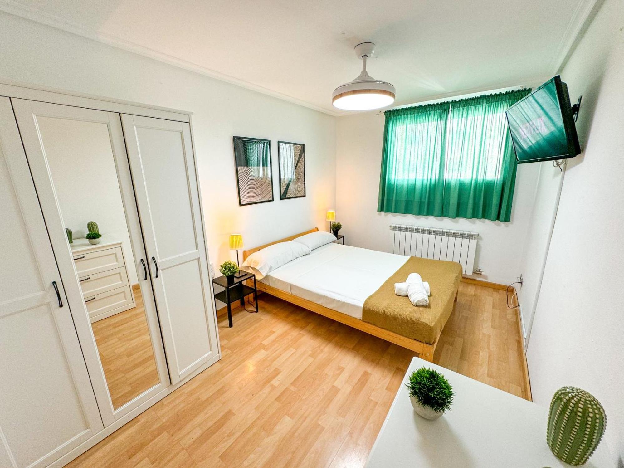 El Angel Del Pilar Turistea Apartment Zaragoza Bagian luar foto