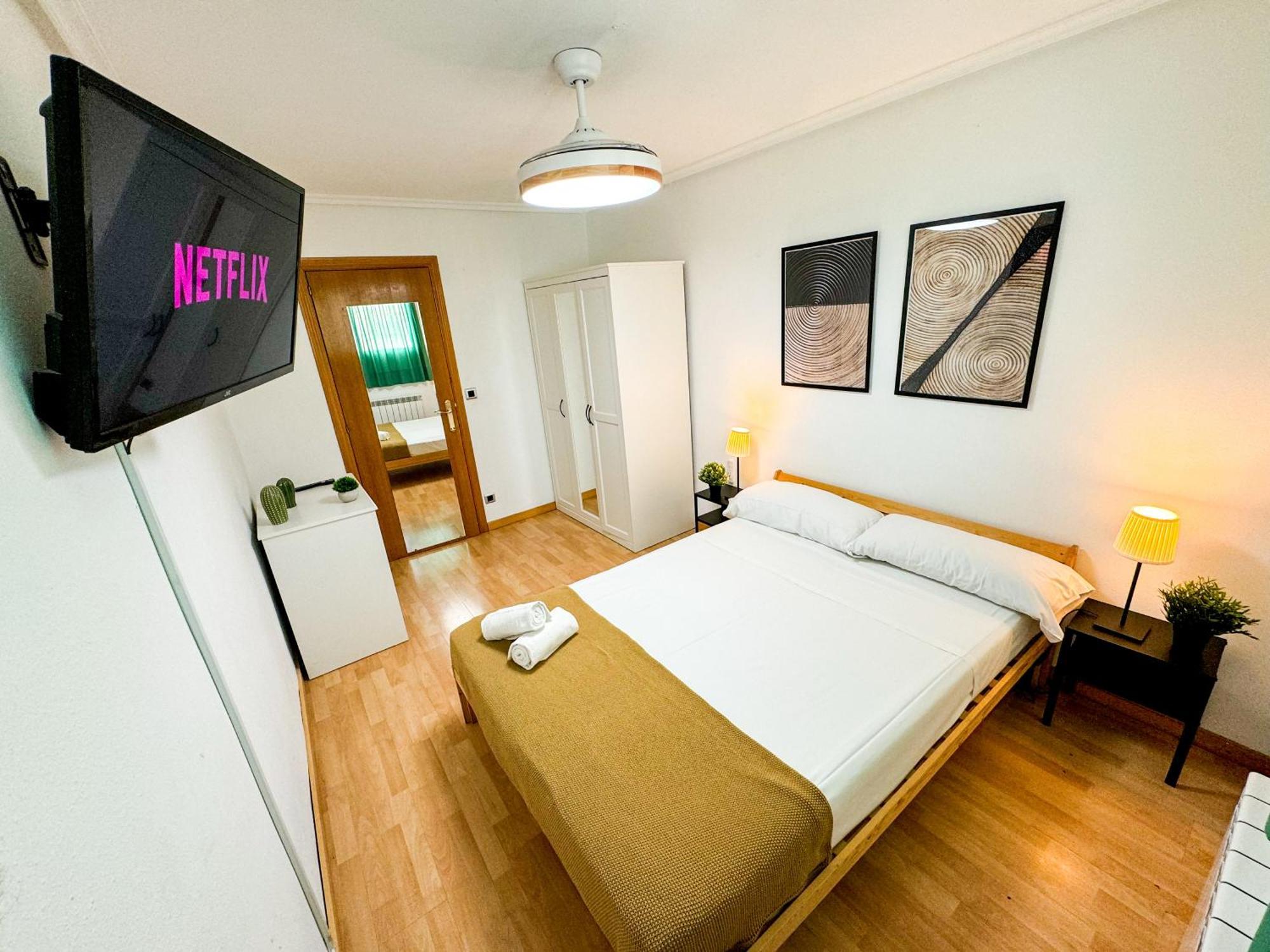 El Angel Del Pilar Turistea Apartment Zaragoza Bagian luar foto