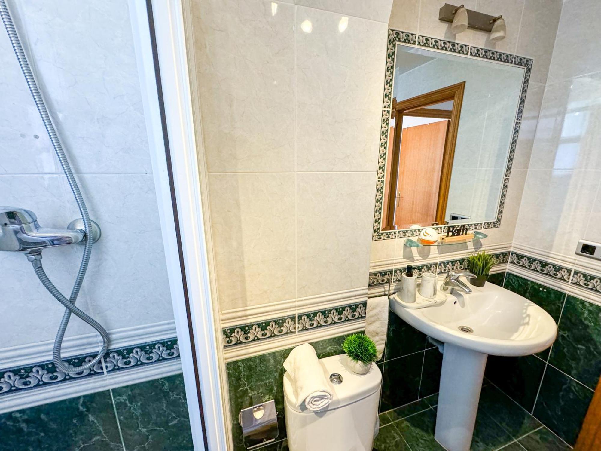 El Angel Del Pilar Turistea Apartment Zaragoza Bagian luar foto